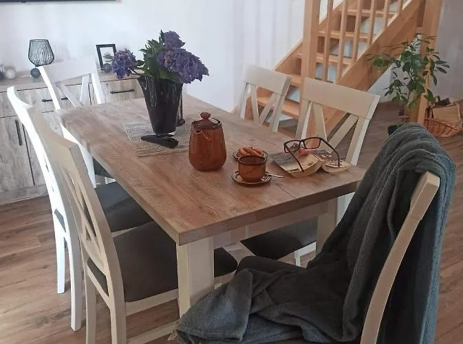 Zakatek Ciszy. Prázdninový dům Sluchowo