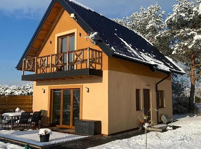 Zakatek Ciszy. Prázdninový dům *