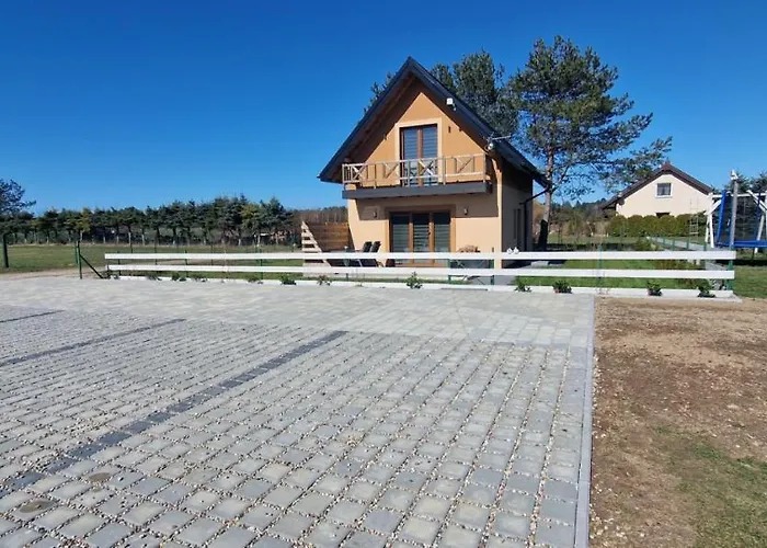 Zakatek Ciszy. Prázdninový dům Sluchowo